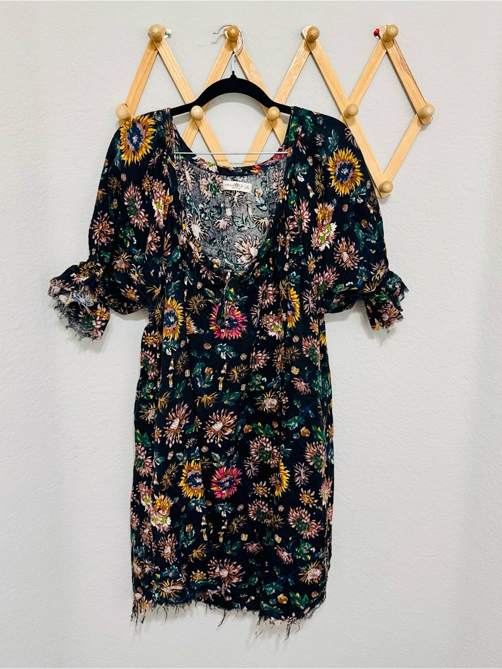 NATURAL LIFE Dark Floral Short Dress - Picture 5 of 8